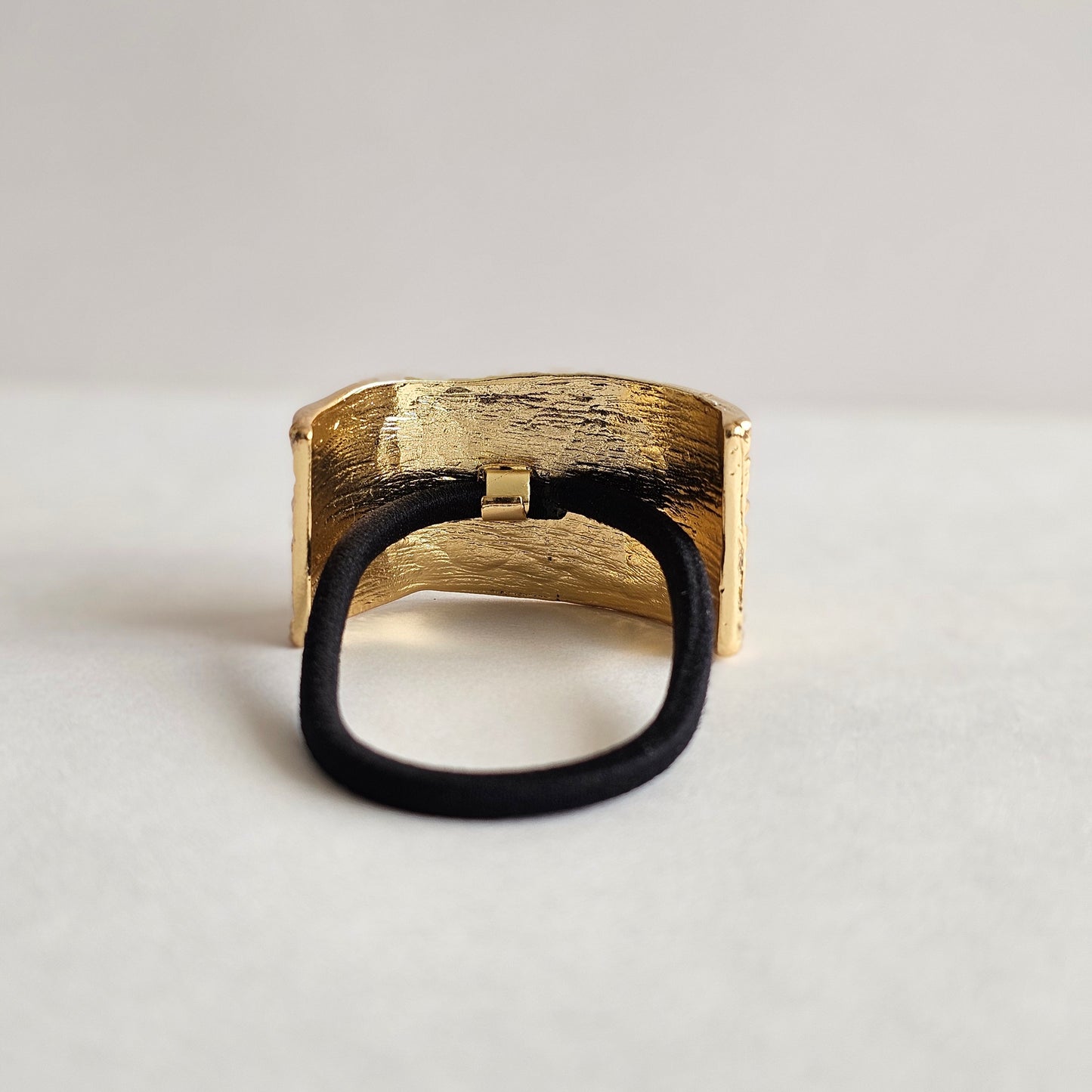 Ponny Cuff Hair Baño de oro 18k